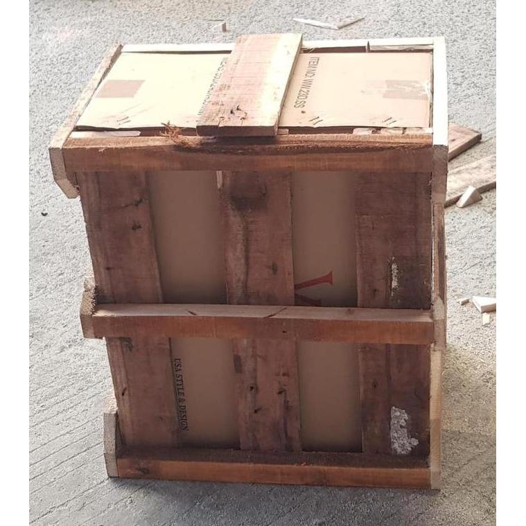Palet kayu untuk packing rak