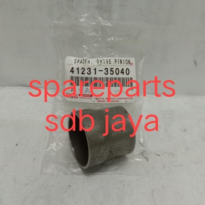 Spacer Bushing Bush Pinion Gardan Depan Fortuner Vrz Hilux Vigo Revo