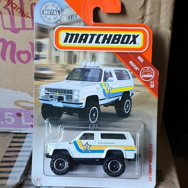 ORIGINAL MATCHBOX 89 CHEVY BLAZER 4X4 POLICE WHITE