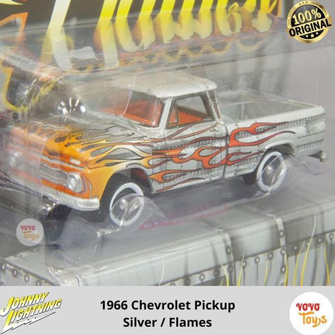 Johnny Lightning 1/64 1966 Chevrolet Pickup Silver / Flames