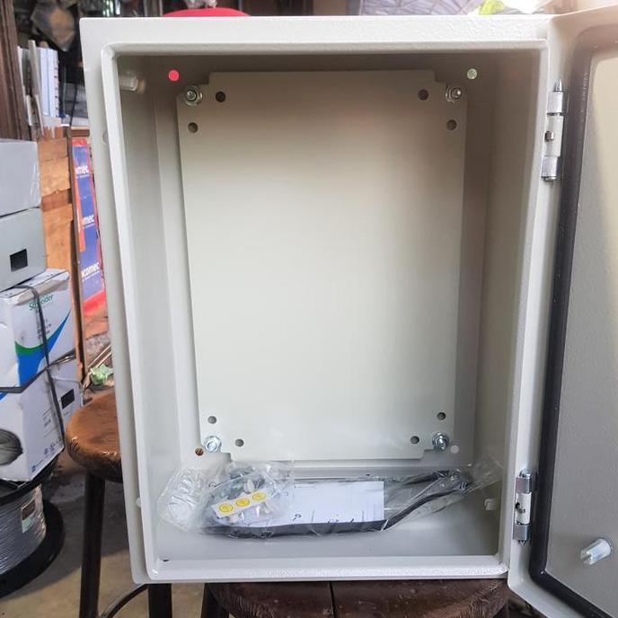 Bijuli- Tibox 400X300X200Mm / Box Panel 400X300X200 Mm Tibox / Box Panel Besi