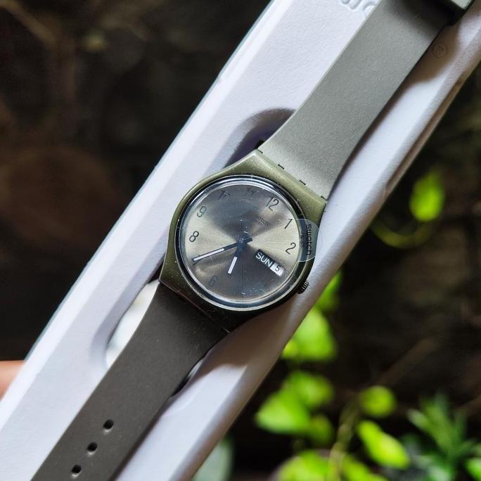 Ready  Swatch Jam Tangan Pria Strap Karet GG712 PEARLYGREEN Original