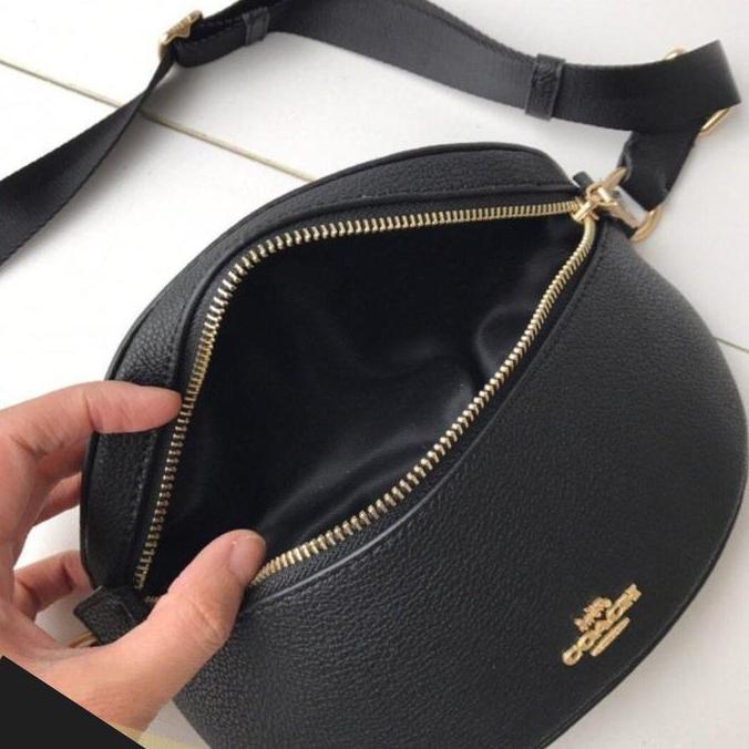 Tas Wanita CH Bethany Belt Bag In Pebbled Leather Black / Tas CH Wanita Waist Bag / Tas CH Wanita Sl