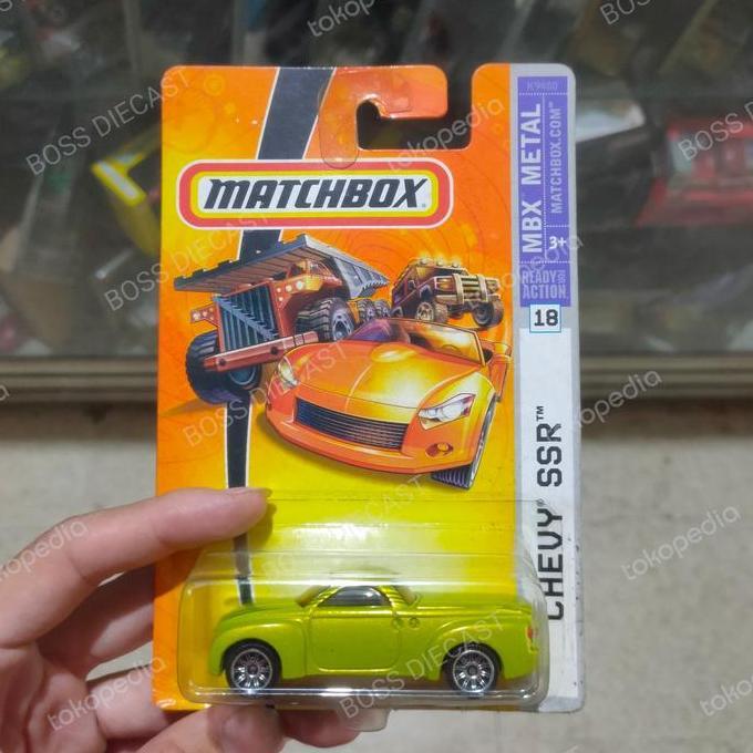 matchbox chevy ssr hijau