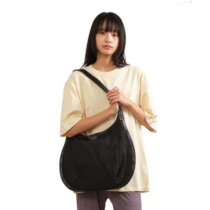 New Joy Gryson Kaia Hobo Canvas Bag