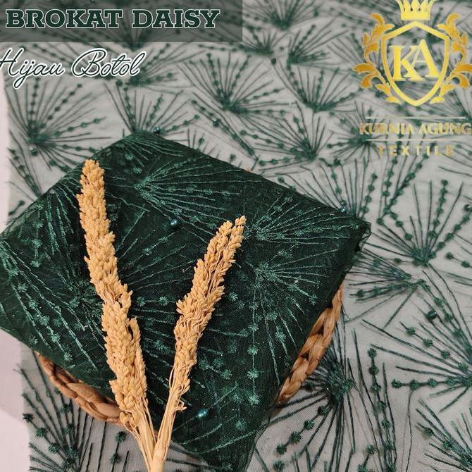 Kain Brokat Bordir Tile Prancis Meteran Motif Bunga Daisy warna HIJAU BOTOL Etnik Sumba Premium