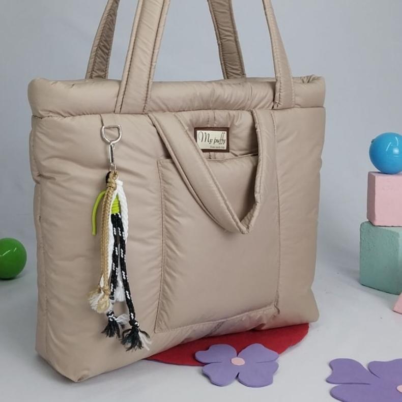 Daisy tas laptop 16 inch aesthetic Best seller