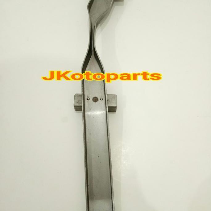 BRACKET AKI INNOVA DIESEL DISKON