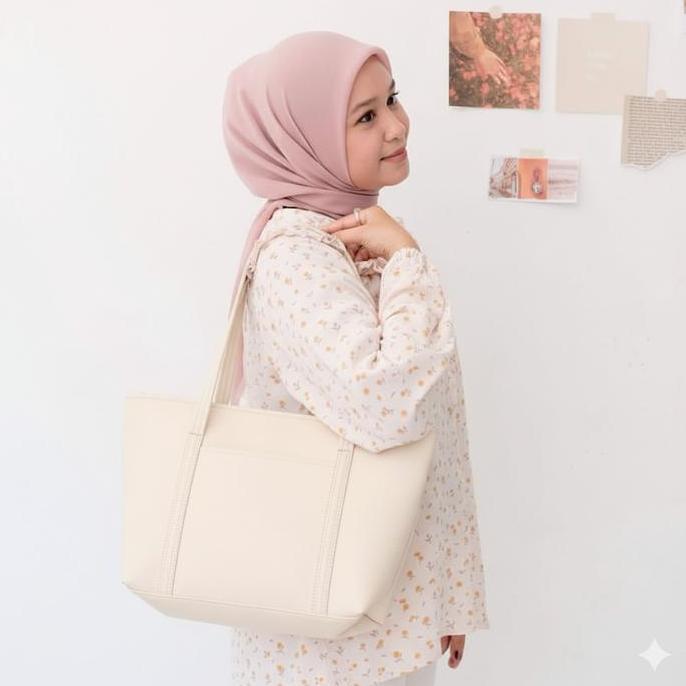 HARGA PRODUK Totebag Kantong Depan Totebag Pocket Depan Saku depan Totebag Kuliah Kerja Totebag Aest