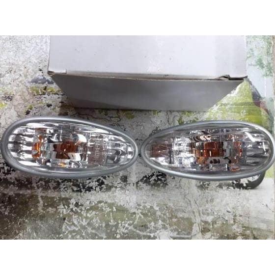 Lampu Sen Spakbor Fender Mitsubishi Galant Lancer Kuda Termurah