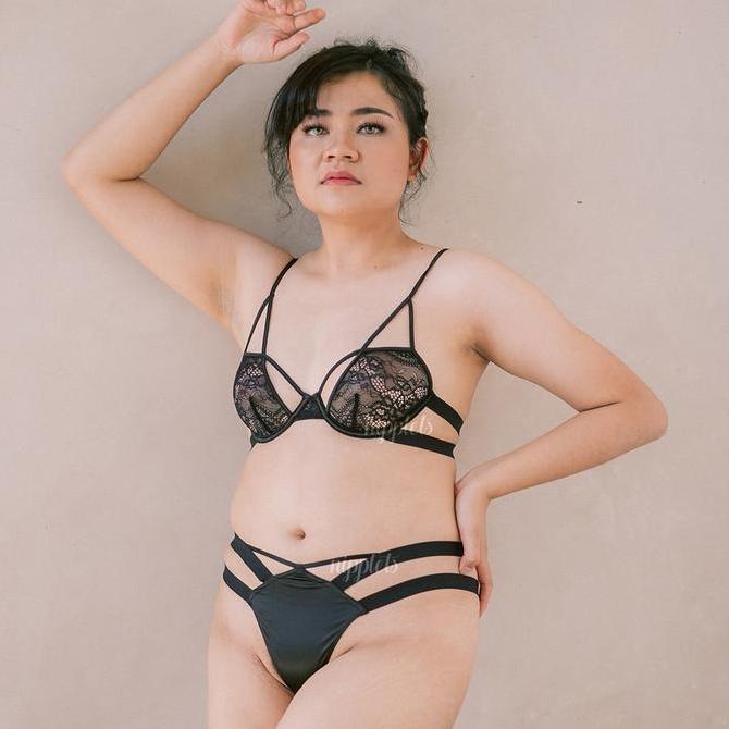 Elira Set - With Underwired Bra