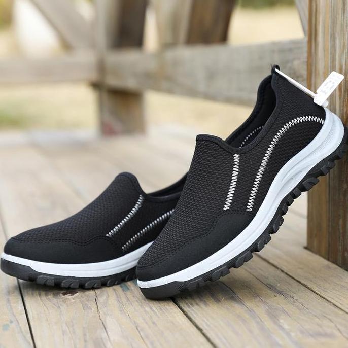 Slip On Pria Leedoo Sepatu Slip On Pria Hitam Sepatu Kasual Running Sneakers Mc603