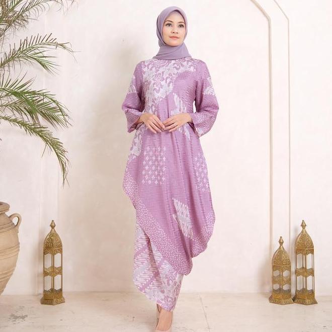Naila Set Tunik Kurung Melayu Dan Rok Lilit Batik Viscose