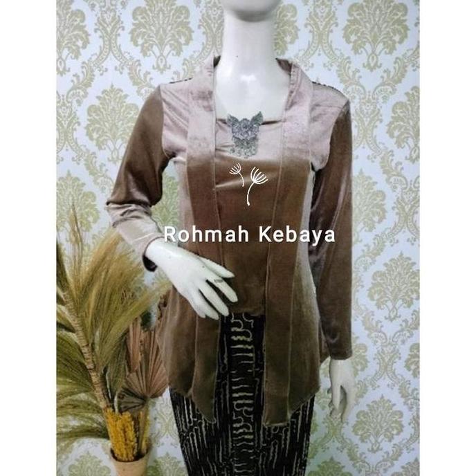 Riana Kebaya - Atasan Kebaya Kutubaru Bludru / Kebaya Bludru Modern / Kebaya adat jawa / Kebaya Wedi