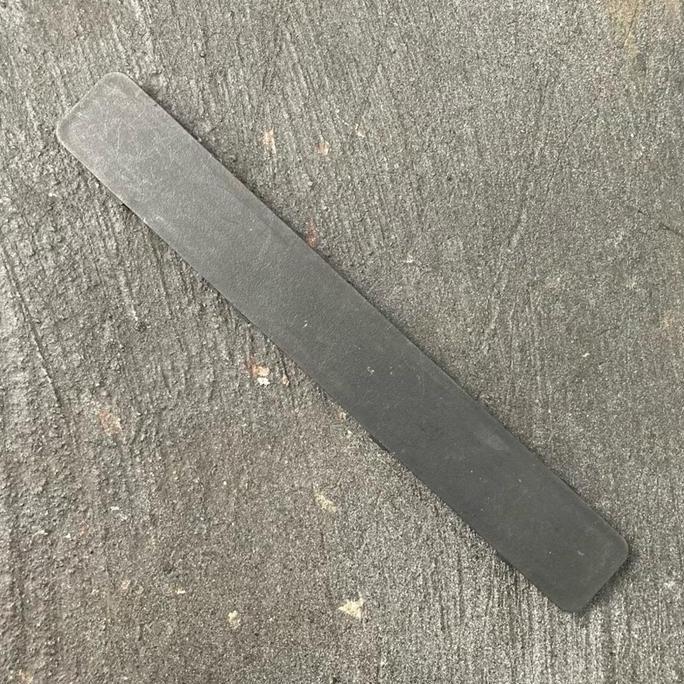 PLUG HOLE SIDE REAR BUMPER PLASTIK COVER TUTUP LUBANG LOBANG BEMPER BELAKANG SAMPING TOYOTA KIJANG R