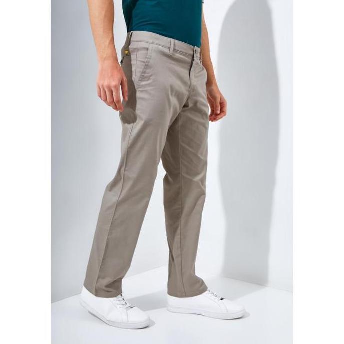 Jack Nicklaus Morales Celana Panjang Pria Regular Fit Camel