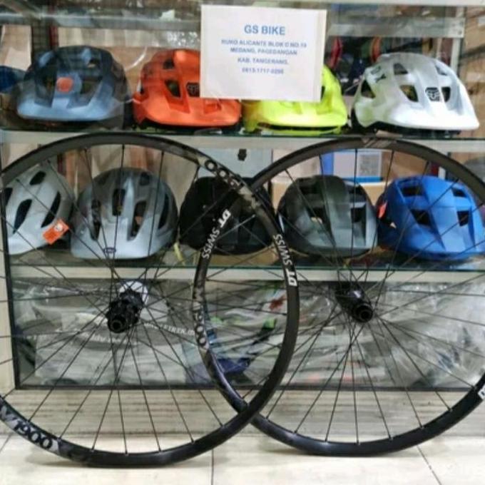 DT Swiss M1900 MTB 27.5 inch Boost Wheelset DT Swiss 370 Hub