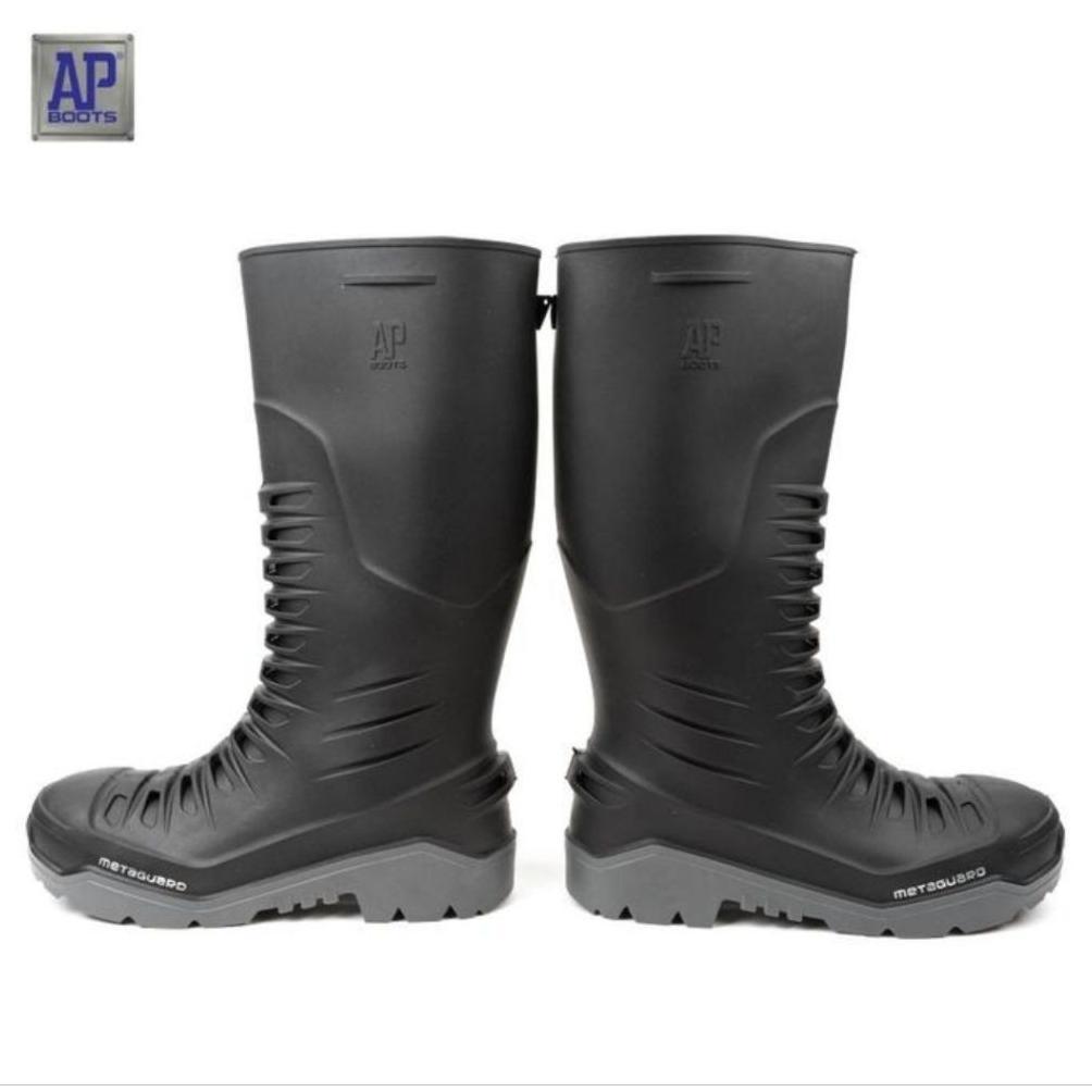 Sepatu boot Safety Ap Metaguard produk Original Ap Boots ada besi diujung sepatu