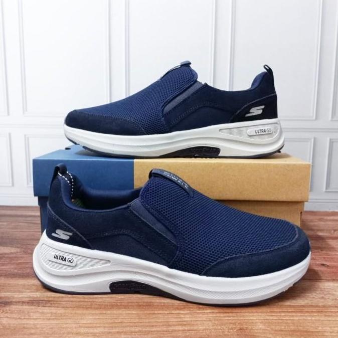 Sepatu SKECHERS Slip On Pria ULTRA GO X GOOD YEAR Orinal