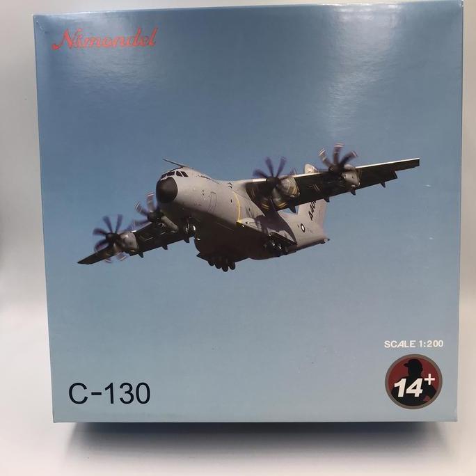 Diecast pesawat Lockheed C-130J super Hercules skala 1:200