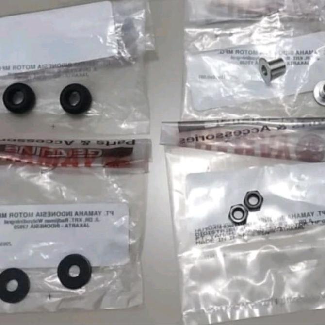 NEW BAUT KARET LAMPU STOP RX KING SET KARET STOP LAMP RX KING ORI YAMAHA