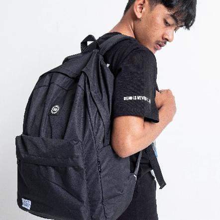 Troublemaker - Tas Ransel Pria Anti Air Hitam