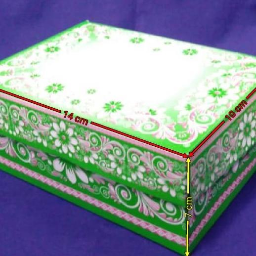 Kardus/Dus Snack Motif Batik Uk. 10 X 14 X 7 Isi 100 Lembar
