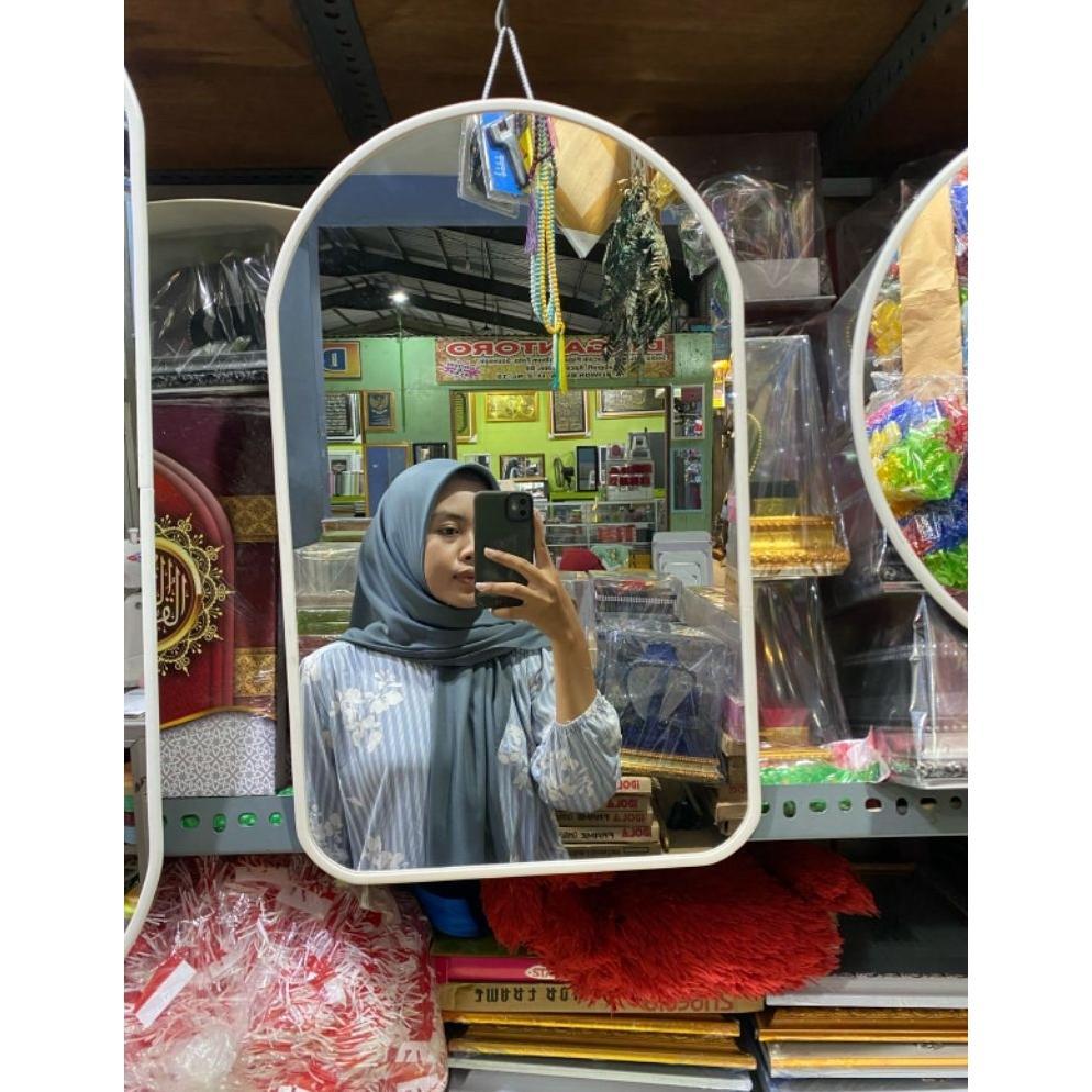 Cermin  Dinding Oval 30X50 / Cermin Gantung / Cermin Tempel / Cermin Rias / Cermin Lucu / Cermin Mak
