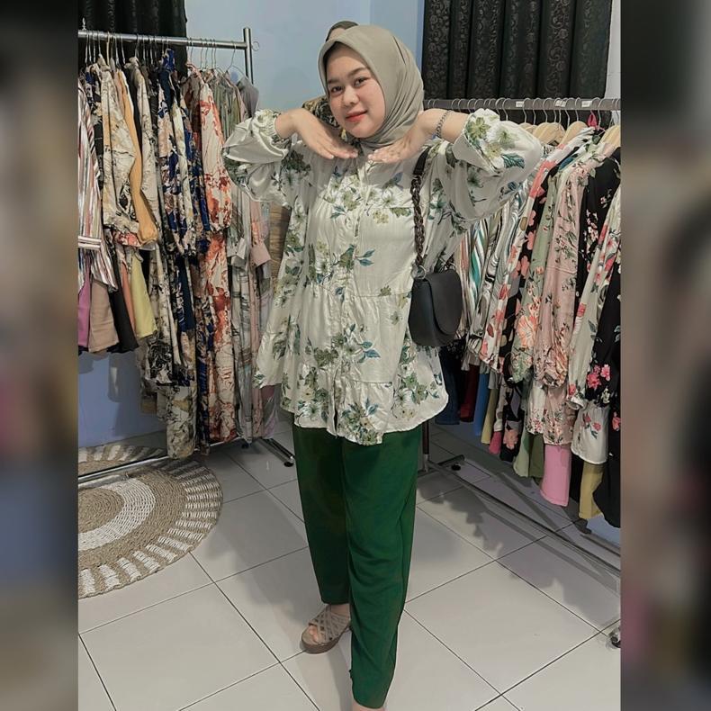 Grosir Setelan Wanita Jumbo Meera One Set Virall Rayon Diamond