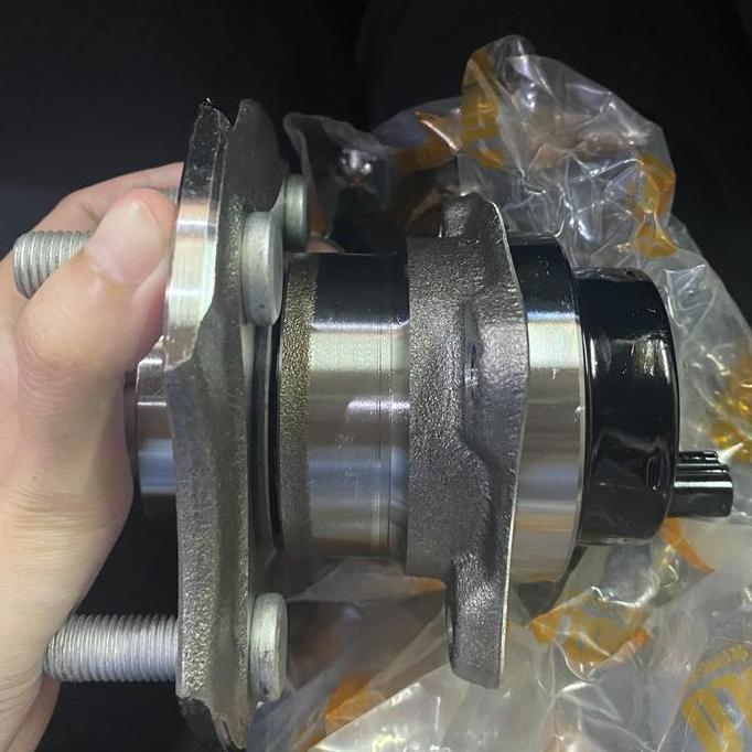 laher belakang hub bearing altis birkens