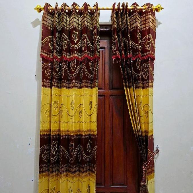 Gorden Jhoda Poni Tempel/Gorden Cendela Pintu Kamar