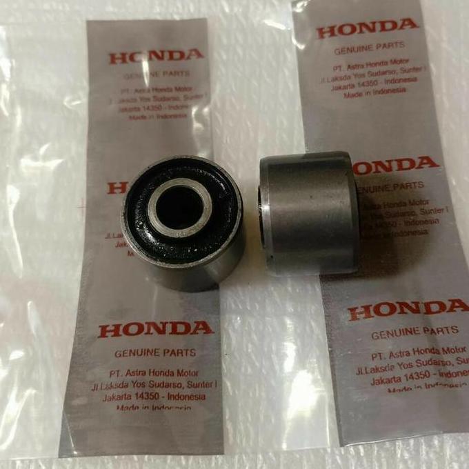 BOSH ENGINE RUBBER REAR BOSHARM MOUNTING FORK HONDA VARIO 110 VARIO125 BEST QUALITY