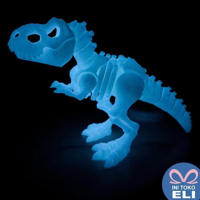 Mainan Anak Dino Dinosaurus Trex Triceratops Spinosaurus Fosil Glow In The Dark Reptil Artikulasi Re