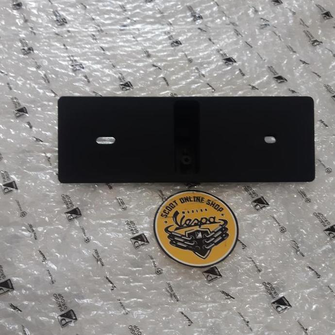 DUDUKAN PLAT NO VESPA MATIC S HIGH QUALITY