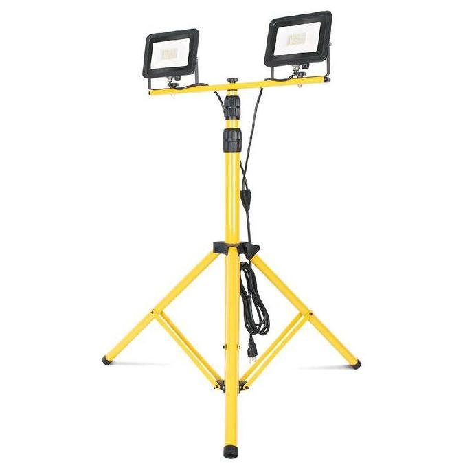 Grosir Tripod Tiang Lampu Sorot Atau Led Untuk Poles Salon Mobil Tinggi 1.6 M