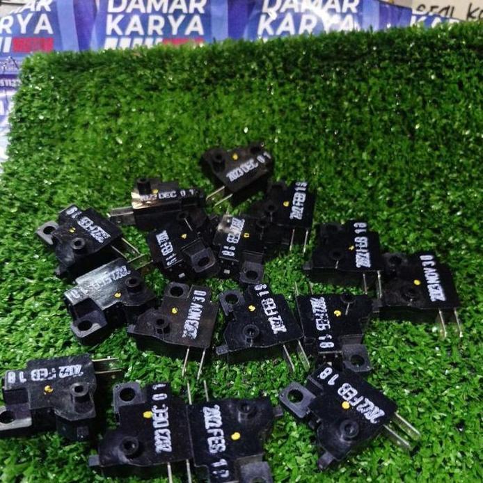 SWITCH REM DEPAN BEAT / VARIO/ SUPRA ORIGINAL