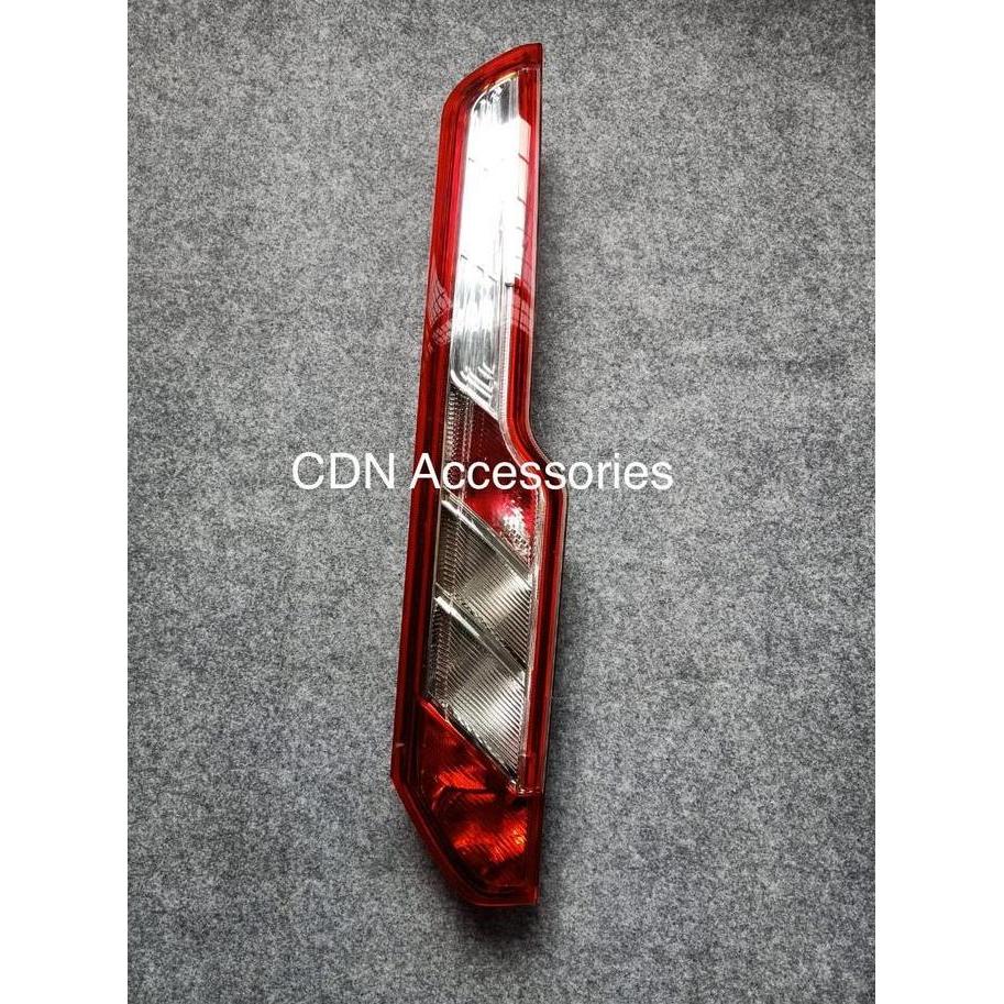 Lampu Belakang Isuzu Elf/Stoplamp Isuzu Elf/Lampu Rem Belakang Transit