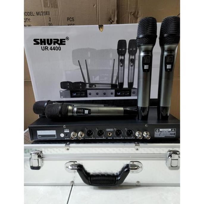Murah [Top Quality Bisa Cod] Mic Wireless Shure Ur4400 Ur 4400 4 Mic Pegang Layar Putih Free Koper B