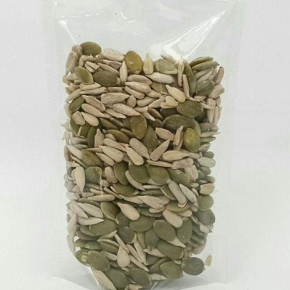 Raw Mix Seeds Organic -1kg ( Sunflower Seeds + Pumpkin Seeds )