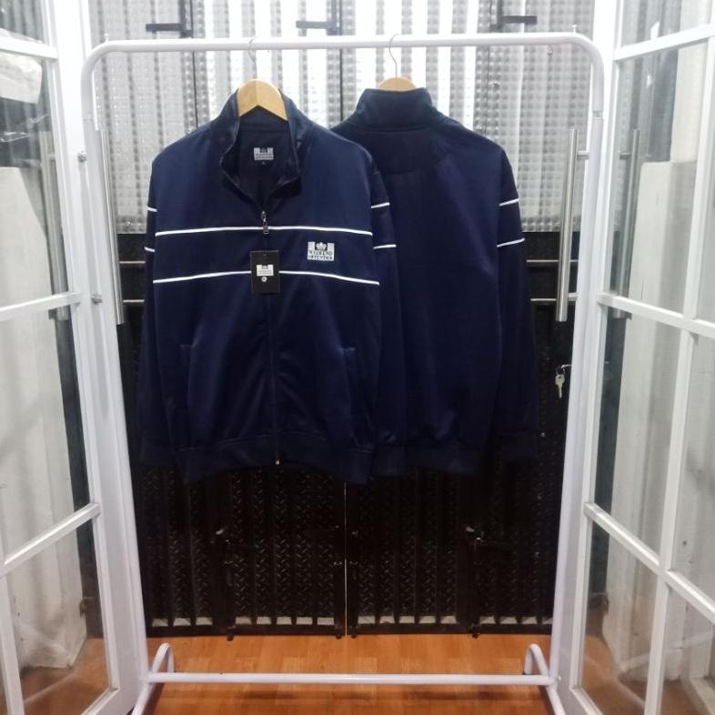 original jaket tracktop weekend offender hitam navy blue