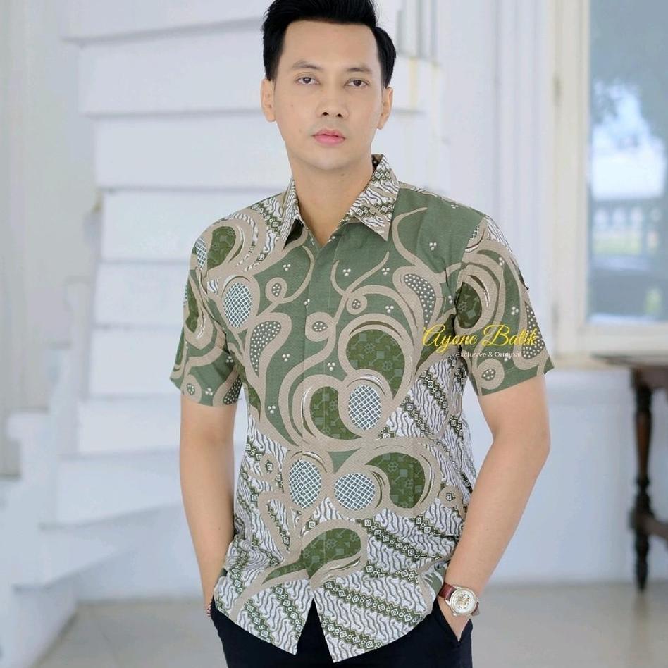 Hem Batik Pria Slim Fit Mahameru Sage Batik Pria Lengan Pendek Warna Hijau Sage Kemeja Batik Pria Hi