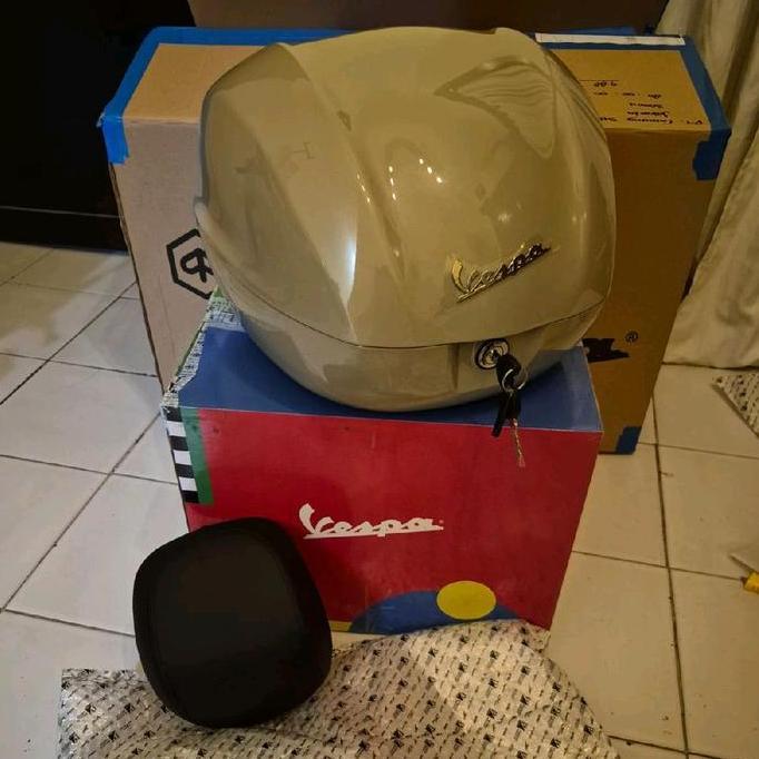 box vespa primavera beige avvolgente original