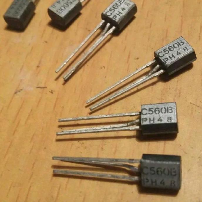 TRANSISTOR BC560 BC 560B BC 560 B C560 B C560B BC560B PUTIH ORIGINAL PHILIPS NOS SAF12