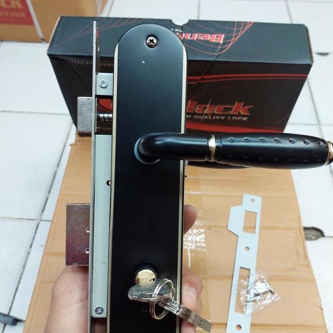 handle pintu rumah besar hitam benelock/handle pintu hitam set kunci