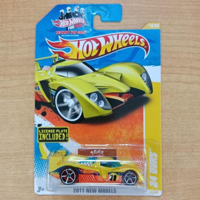 HOTWHEELS 24 OURS LICENSE INCLUDE LWA16-370 A2158