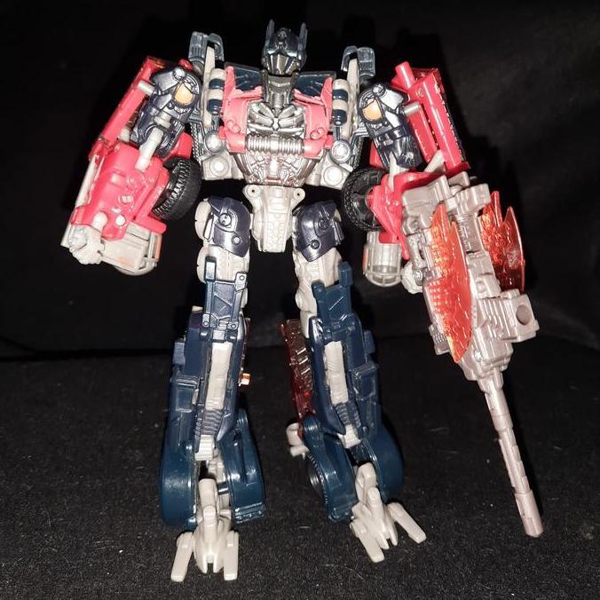 TRANSFORMERS Dark of The Moon Voyager Class Series Fireburst Optimus Prime by Hasbro