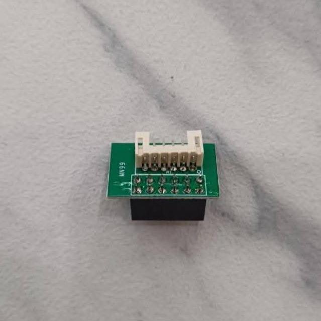 Adapter lampu realistic Dumborc ke Mn