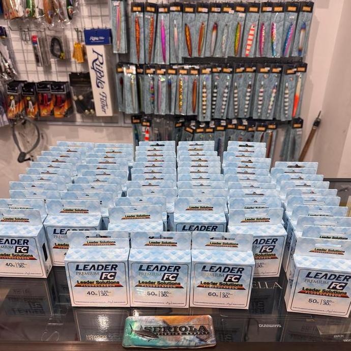 NEW LEADER PREMIUM FC LEADER SOLUTION FLUOROCARBON 30M