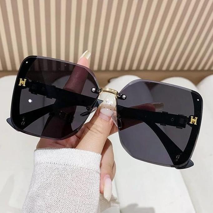 Vrzukifazyah - Kacamata Hitam Wanita Logo H Kaca Mata Perlindungan Anti Uv400 Murah