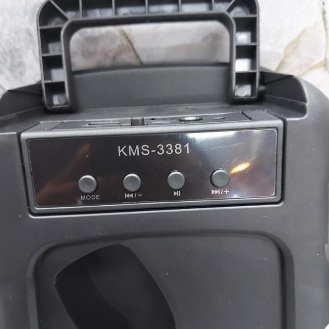 gacorrriki / Speaker Bluetooth Kimiso Free Mic 6.5 2000w Disko Kimiso MKC 3381 Diskon